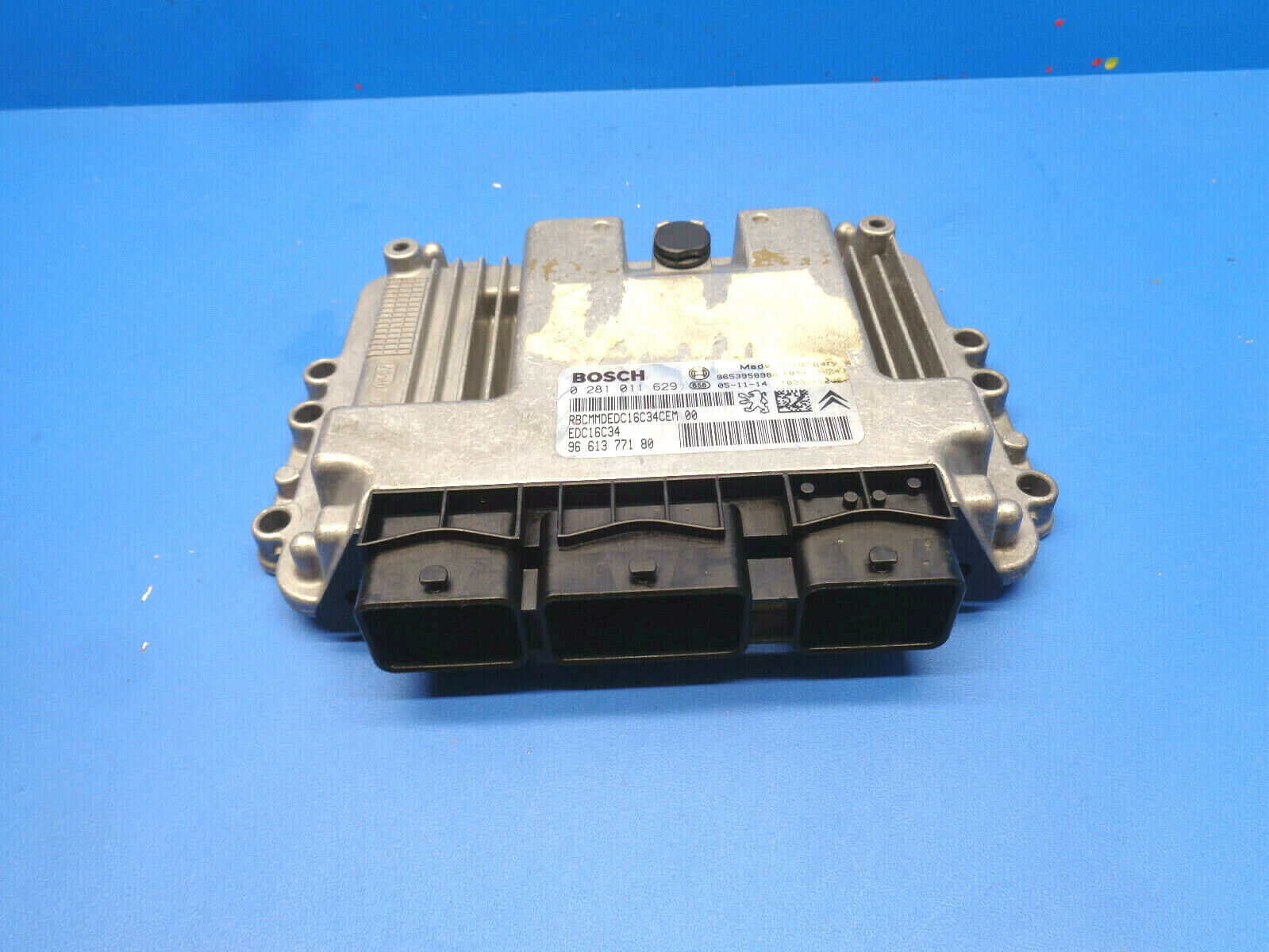 ZK Auto Scan تــســوق مــعنــا بــسهــولة وبــبساطــة