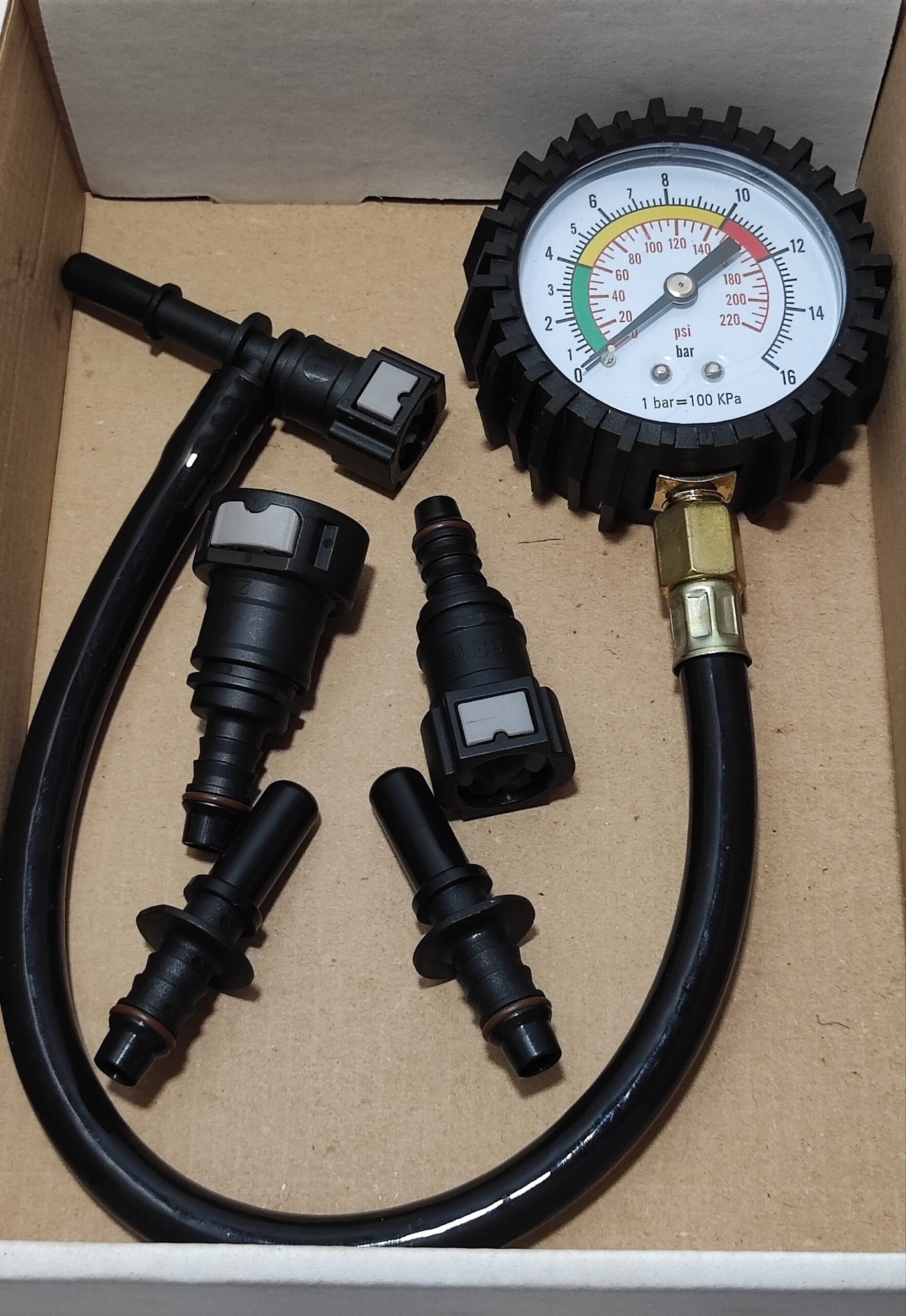 testeur pompe essence avec racoure ZK Auto Scan